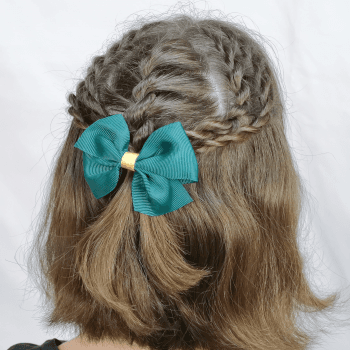 Peinado Navideño para niñas con cabello corto