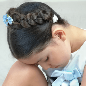 Trenzas mexicanas para media melena, como Frida Khalo