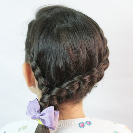 Cómo fusionar las trenzas entre sí y con el cabello