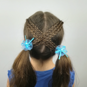 Dos coletas con trenzas 3