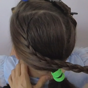 Trenza francesa izquierda