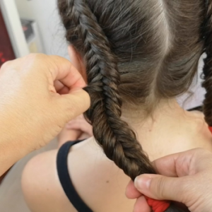 trenza espiga en relieve